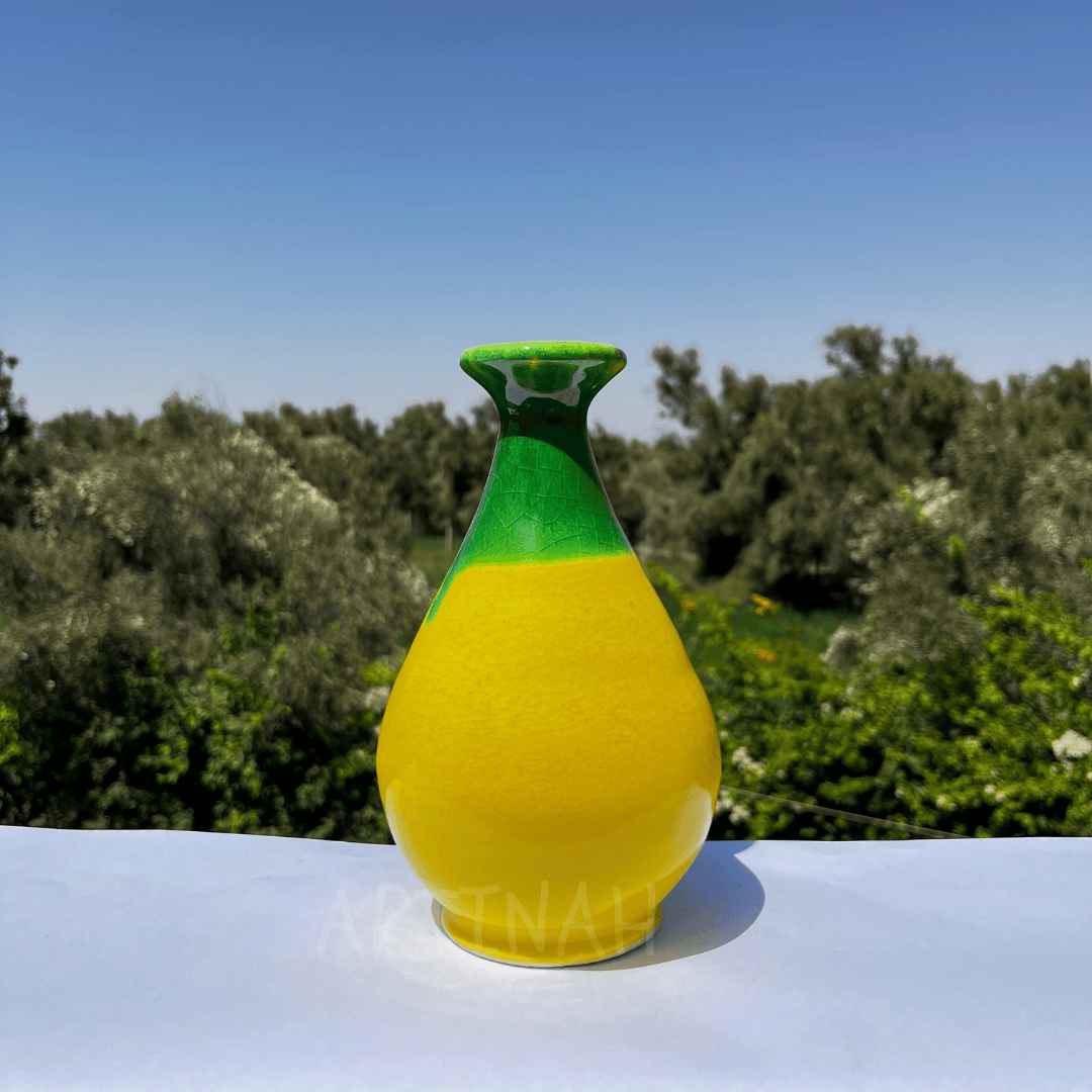 Vase Jaune et Vert Bicolore – Artisanat Marocain