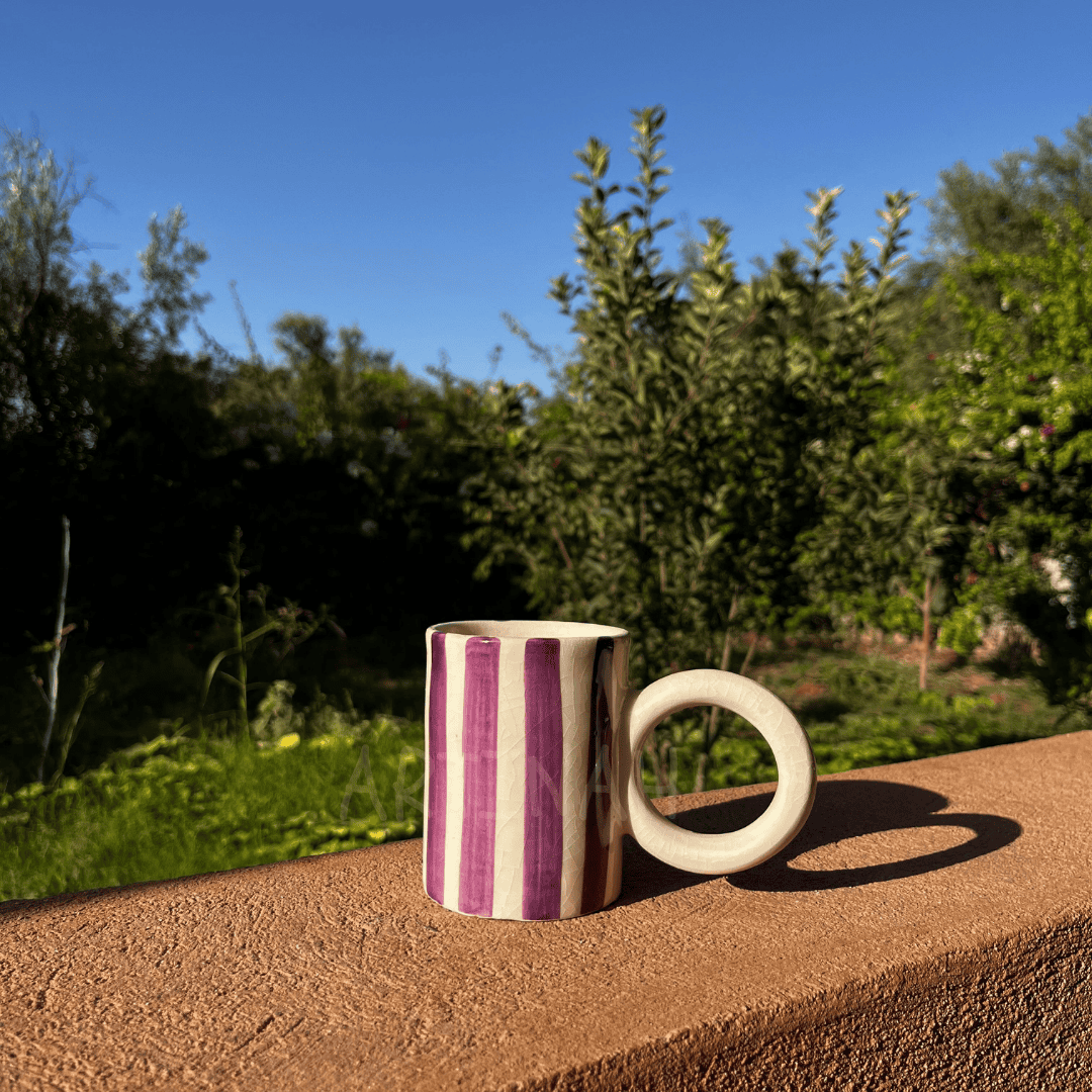 Mug artisanal marocain rayé – Collection Artinah