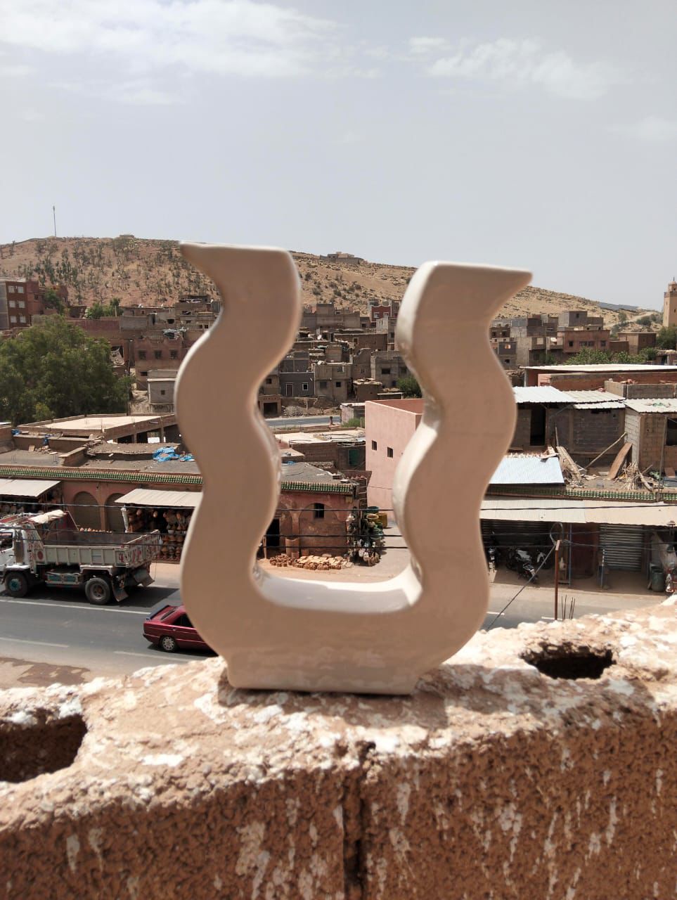 Vase artisanal Sahara beige